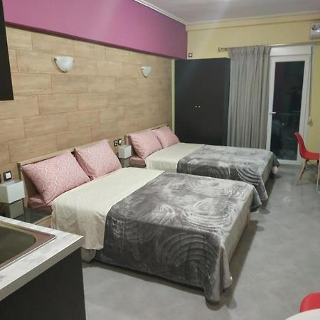 G M 2 Rooms Kentro In The Heart Of The City Лариса Екстер'єр фото