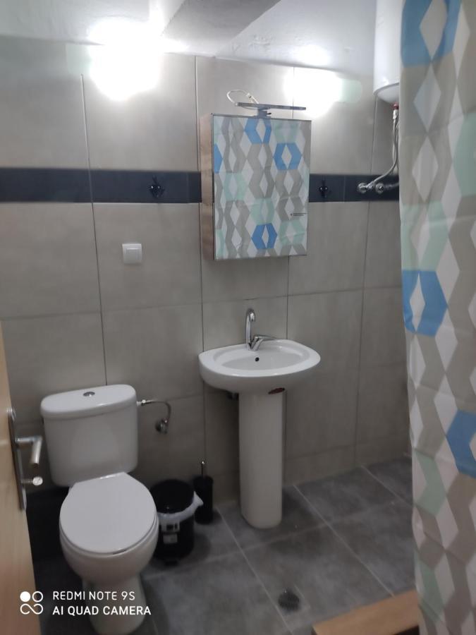 G M 2 Rooms Kentro In The Heart Of The City Лариса Екстер'єр фото